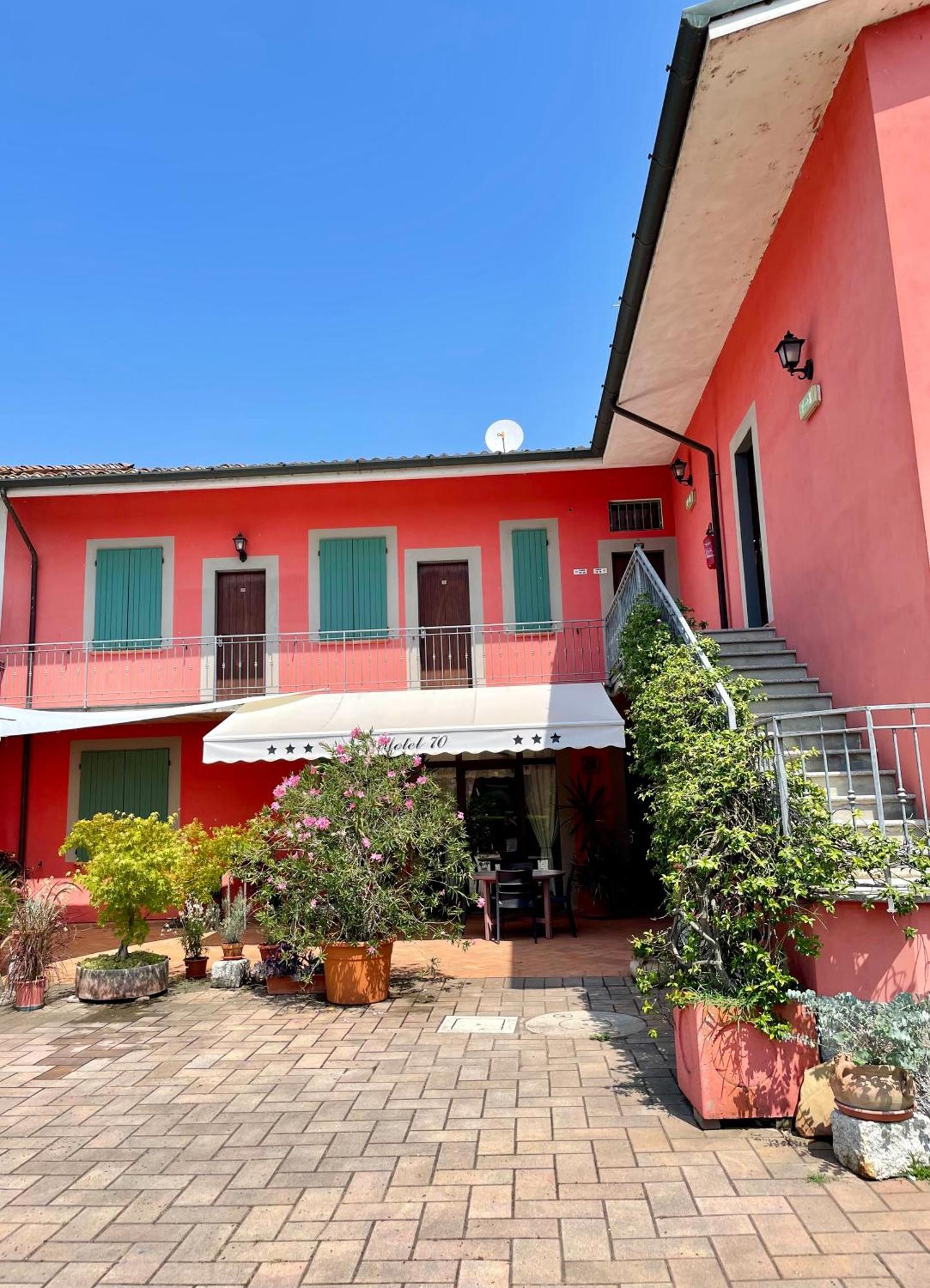 Motel 70 San Nazzaro  Exterior foto